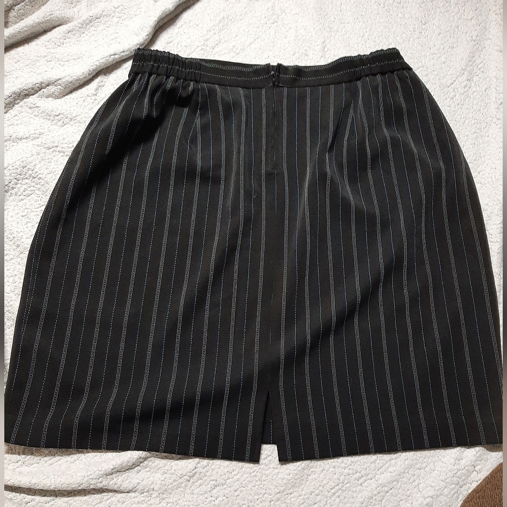 Women's skirt size 20W